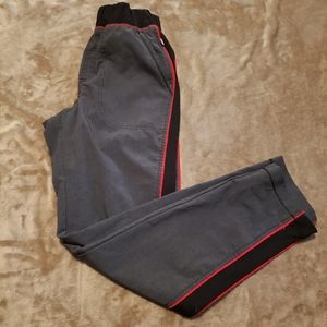 Cherokee Infinity scrub set